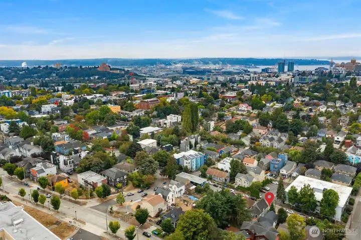 Minutes to downtown, freeways, hospitals, stores, shops.  You can't beat this location!