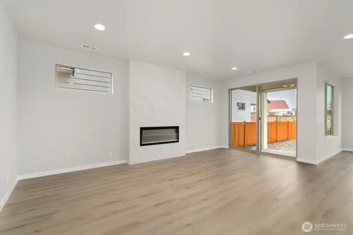 Pics are of same plan. Colors and finishes may vary. See Site Agent for details.