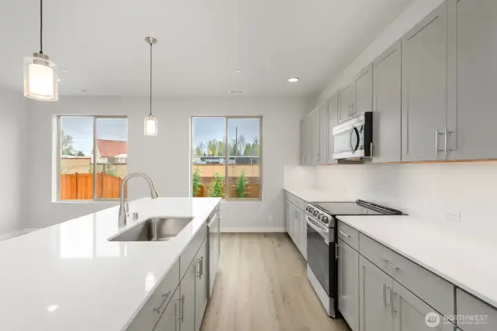 Pics are of same plan. Colors and finishes may vary. See Site Agent for details.