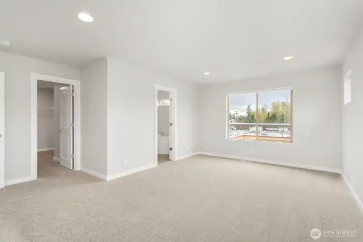 Pics are of same plan. Colors and finishes may vary. See Site Agent for details.