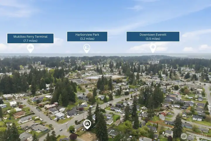 Easy access to Mukilteo Ferry, waterfront, and Downtown Everett attractions. Ideal location offering both connectivity and lifestyle appeal.