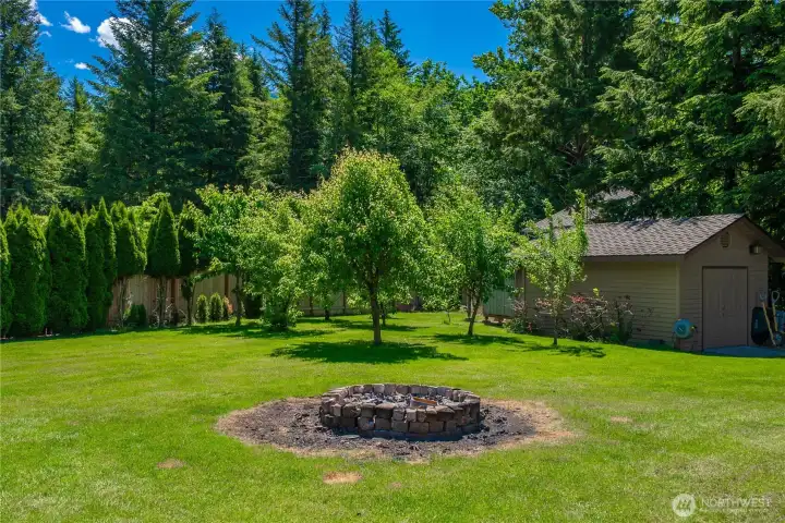 Fire place for late summer nights!