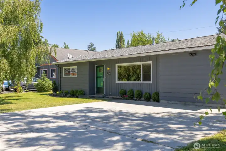 Solid built construction with nice classic touches.