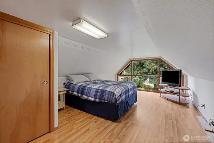 Bedroom 4 on upper level