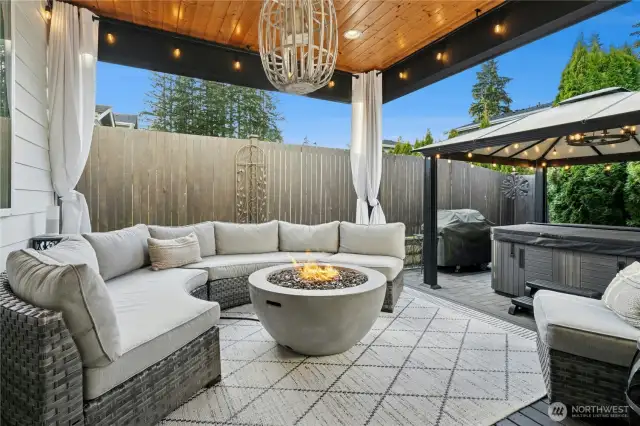 Extraordinary Outdoor Living Space - you will never want to leave!
