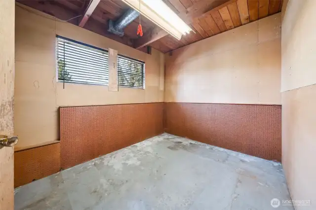 Possible 4th bedroom downstairs.