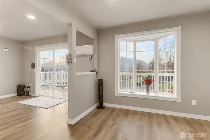 Living room/Dining room