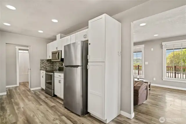 Main Floor Kitchen