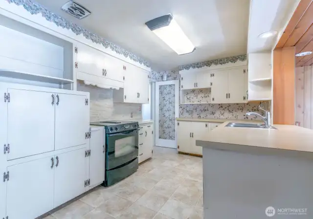 Looking back on French kitchen door.
