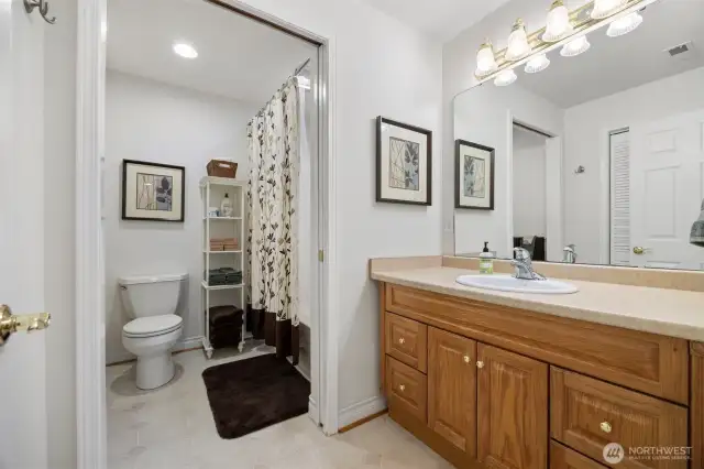 Bathroom downstairs