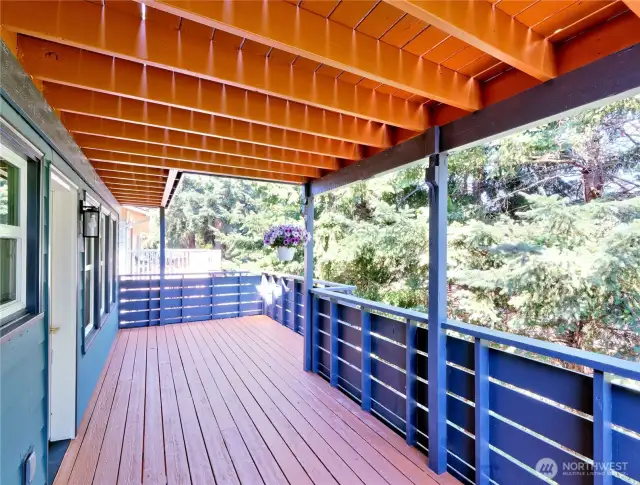 main floor deck