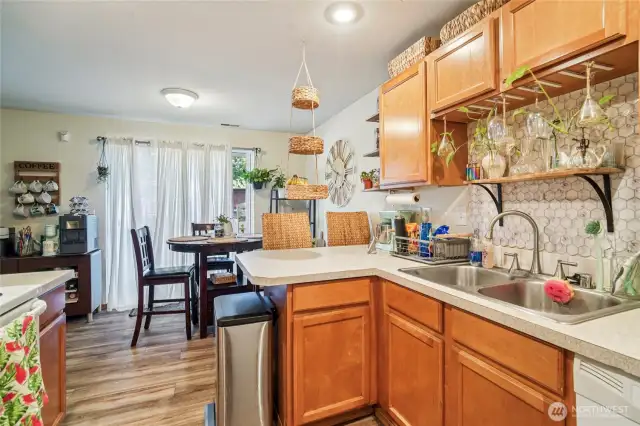 LT Kitchen