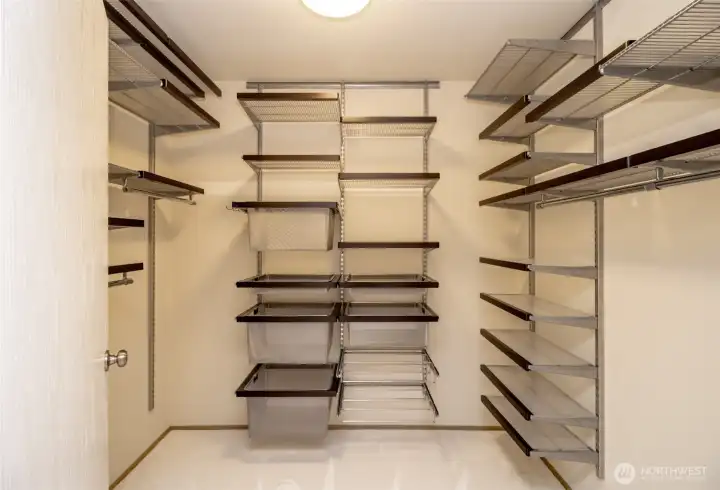 Primary walk  in closet