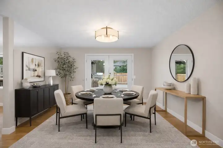 Virtual staged Dining rm