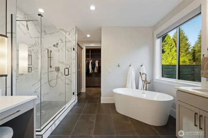 Primary bathroom on main