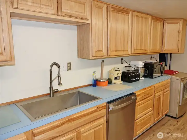 Large Stainless Steel Farmer's Sink. Large Stainless Steel Farmer's Sink.