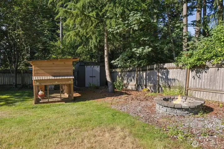 Fire pit area & chicken coop