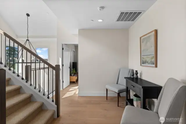 2nd floor landing