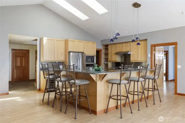 Gourmet Kitchen great for entertaining