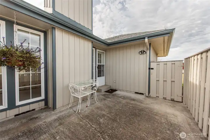 Convenient Patio off Great Room