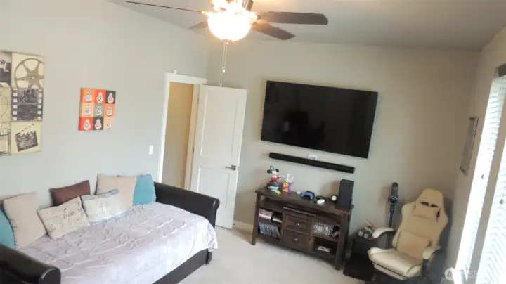 4th Bedroom