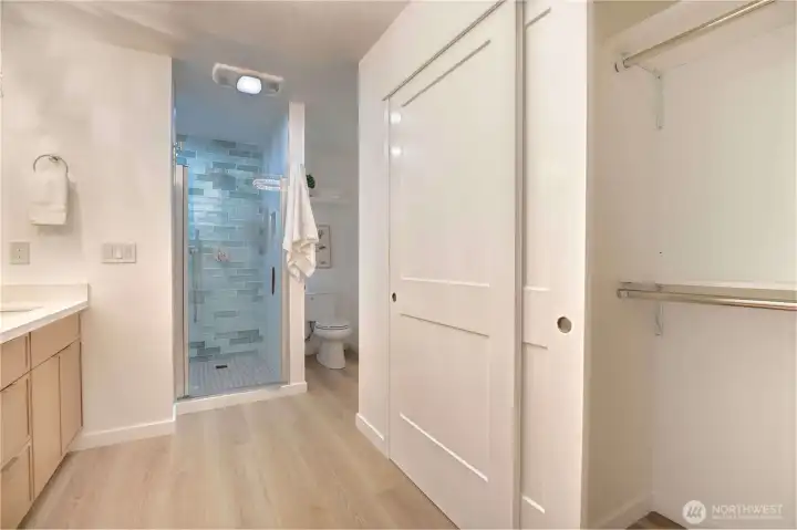 Master Bothroom