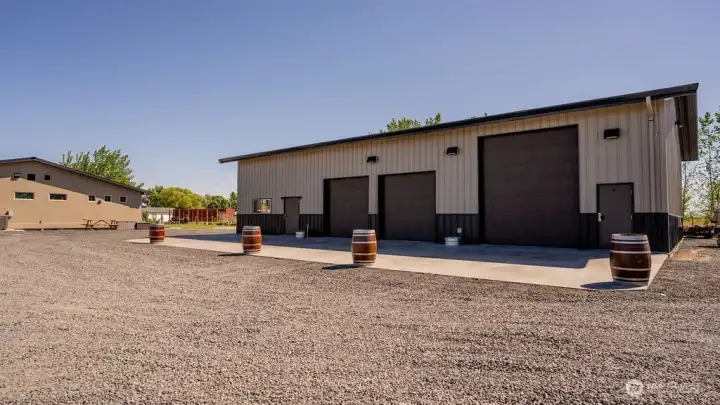 Huge 50x75 Metal Shop Huge 50x75 Metal Shop