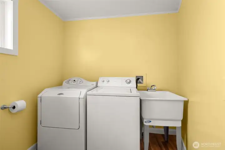 laundry is with 3/4 bath
