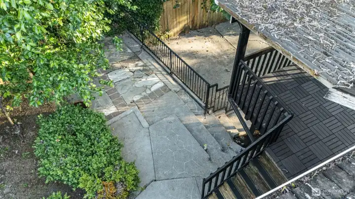 Spacious landscaped backyard - great for entertaining! Spacious landscaped backyard - great for entertaining!
