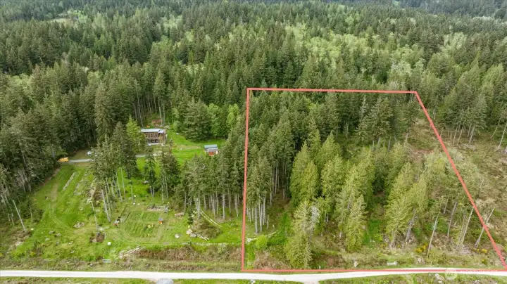Property lines are approximate Property lines are approximate