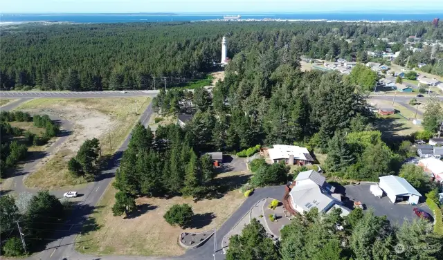 Ideal setting for privacy and beach access