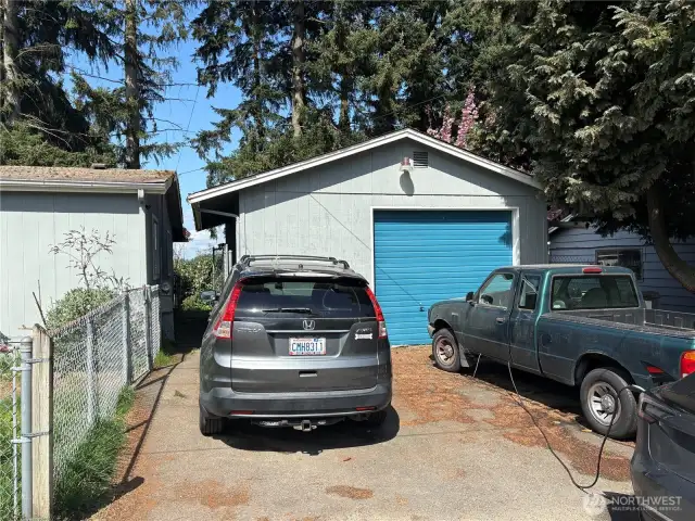 Garage and parking spots