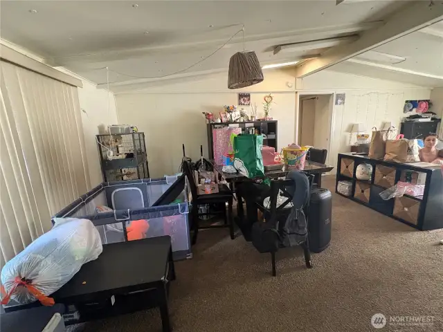 Dining room area off the kitchen