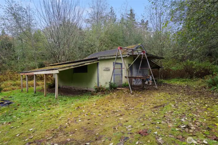Plenty of storage (hoist has been removed) in this garage with completely separate spaces