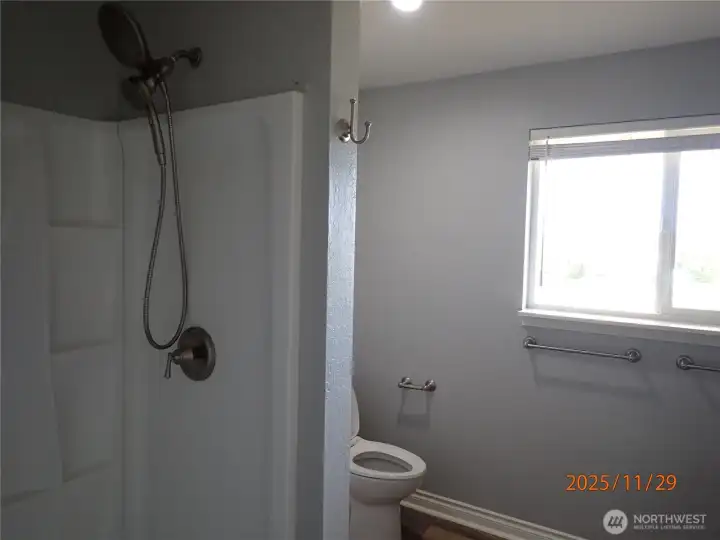 2nd floor guest bath