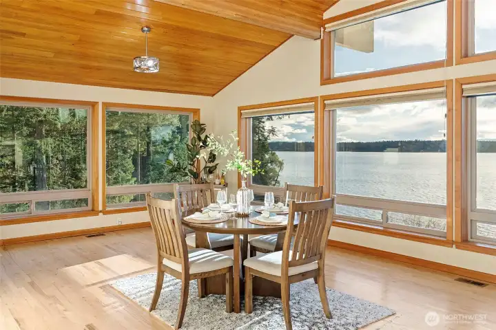 Open dining space directly off the kitchen for easy entertaining.