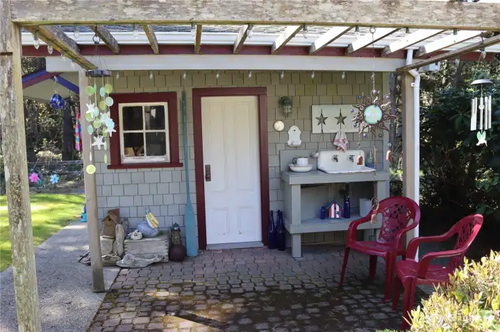 10X12 detached finished room with loft storage