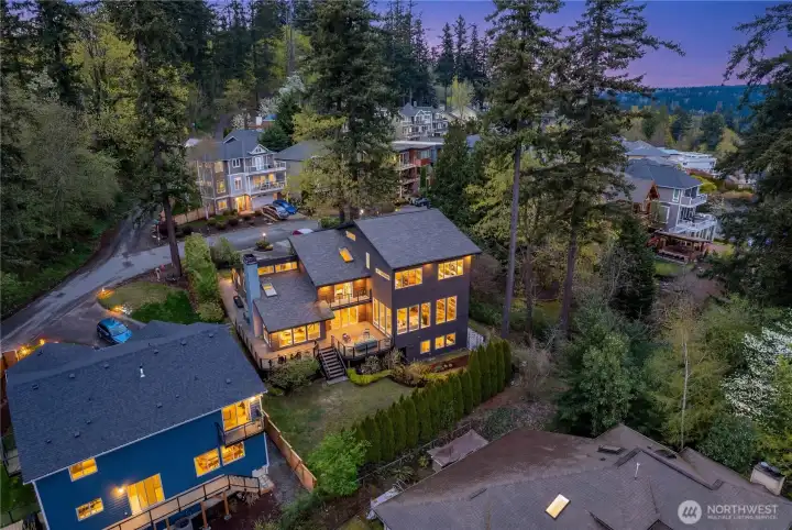 Gorgeous NW Contemporary