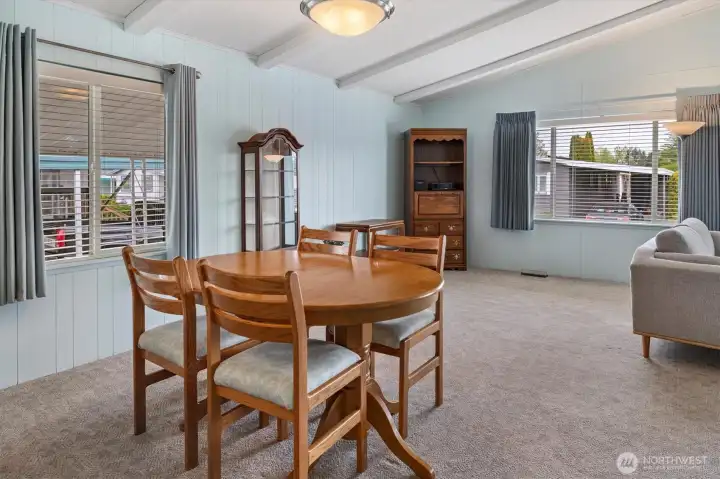 Reverse of the dining area to the family room.