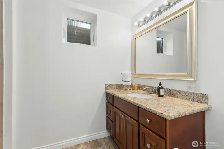 Lower level full bath