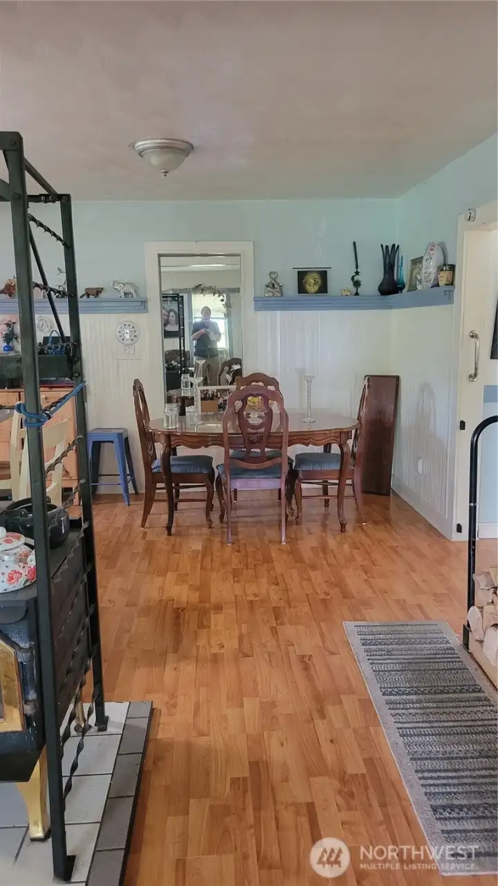 kitchen eat in area kitchen eat in area