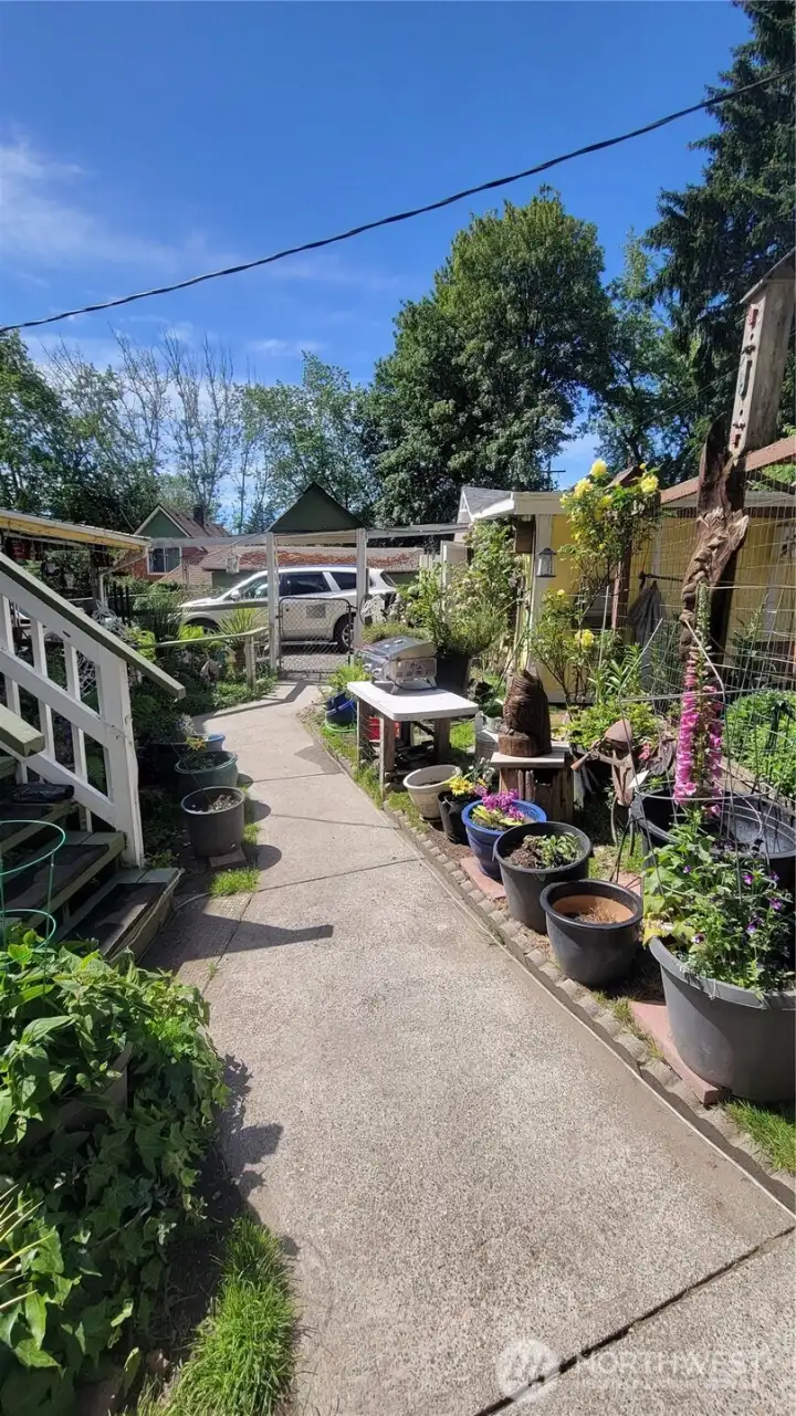 gardens gardens