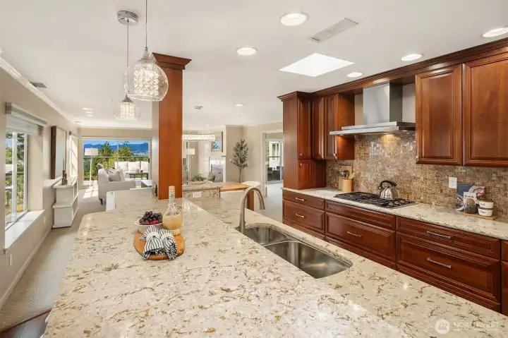 Open kitchen