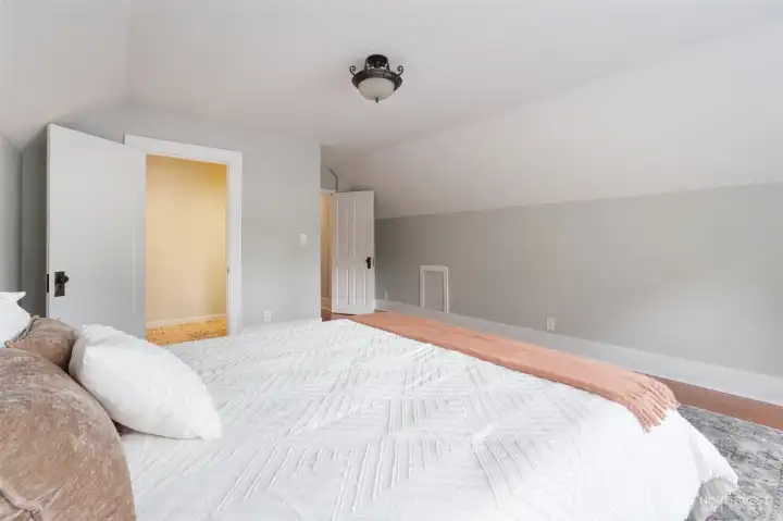 Upstairs Primary Bedroom