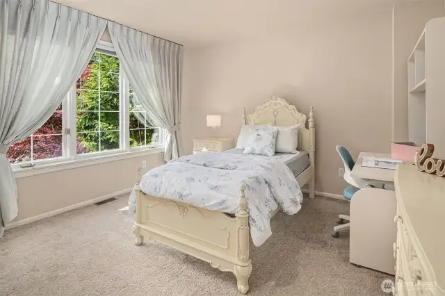 Upstairs 3rd bedroom.