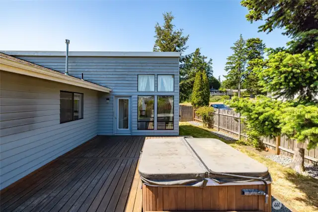 What a perfect spot for Summer to kick in!