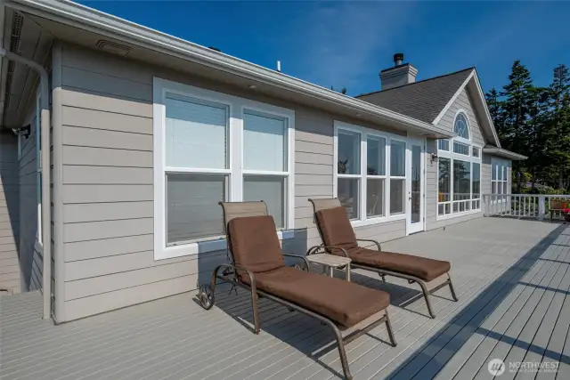 A little sun bathing on a sunny Whidbey day.