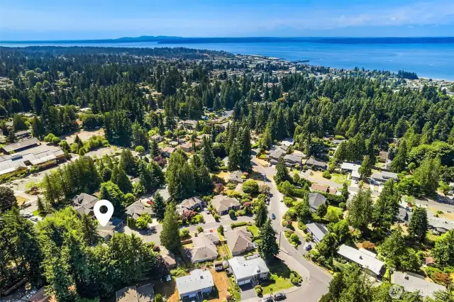 Close proximity to Downtown Edmonds