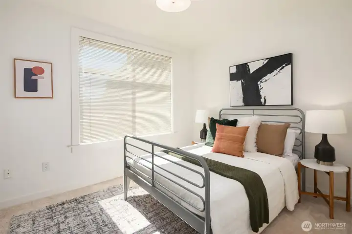 second/guest bedroom