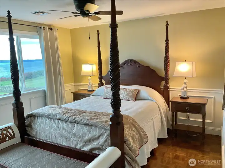 Relaxing primary bedroom retreat